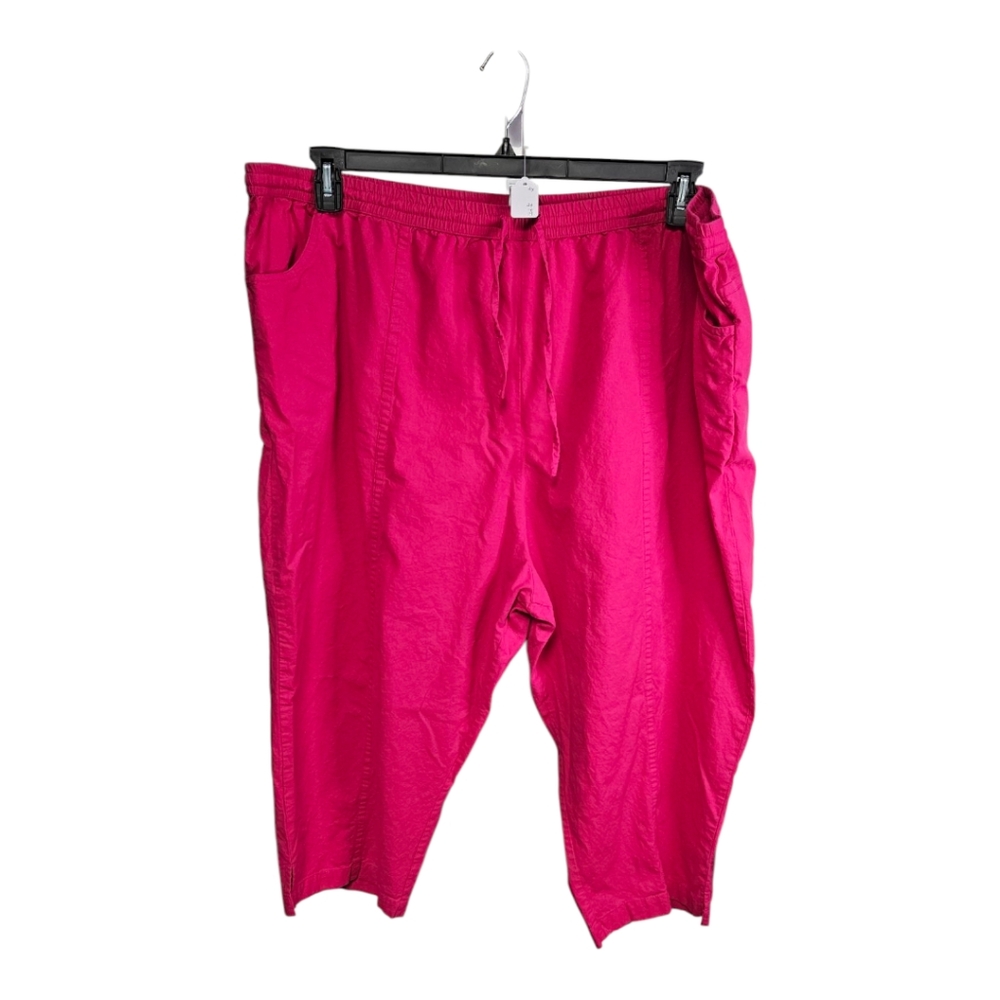 Classic Women's Pink Capris